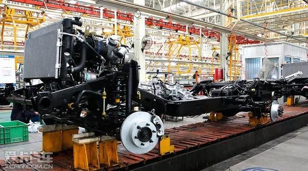 北汽吉普2015款212车型震撼来袭 订车优惠三