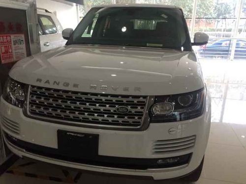 2015款路虎揽胜行政版最高优惠金额40万