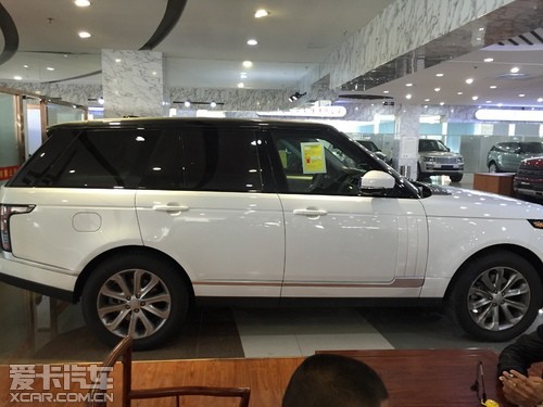 路虎揽胜行政版全配置解析16款揽胜价格