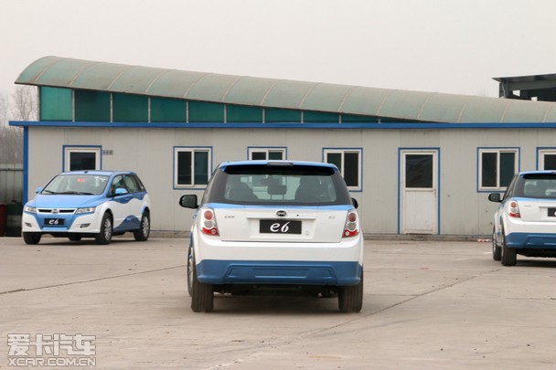 爱卡汽车深度体验比亚迪e6纯电动出租车