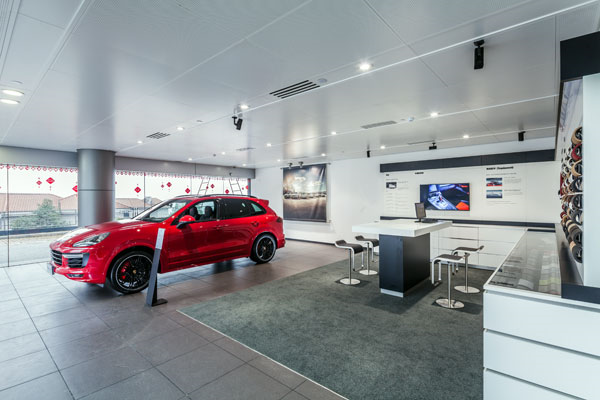 树行业新标杆 重庆南岸保时捷中心起航