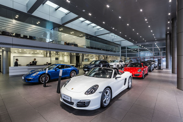 树行业新标杆 重庆南岸保时捷中心起航