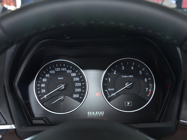全新BMW X1