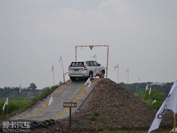 共享越野巅峰体验 教你几招越野小技巧