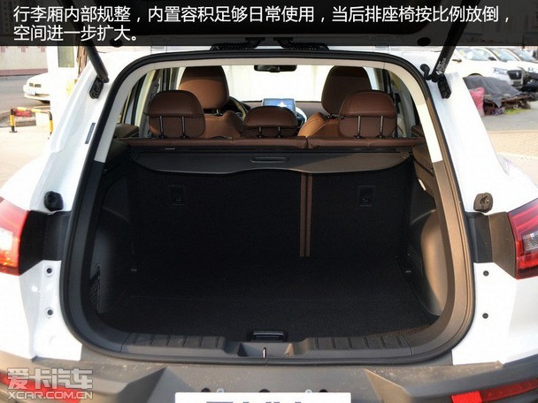 空间与动力小结:bx5在乘坐空间上表现较好,无论是头部还是