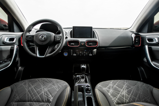 小型SUV刷屏成都车展