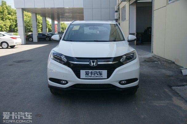 配置更加全面 广本2018款缤智新车到店