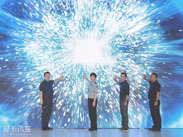 智能铸就安全 2018款吉利博越越驾越美