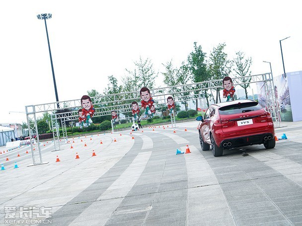 今年世界杯哪里嗨? 看看他们怎么玩儿