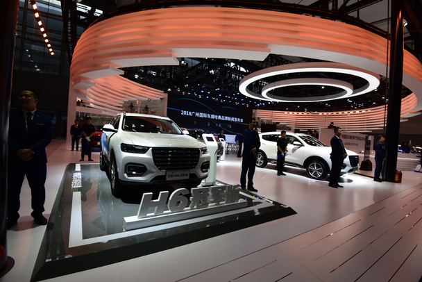 “11月长城汽车销量突破13万辆，环比大增20.35%”的喜报赫然在目。这不仅是长城汽车的好消息，也是整个自主品牌阵营，乃至汽车市场中的一抹红色。