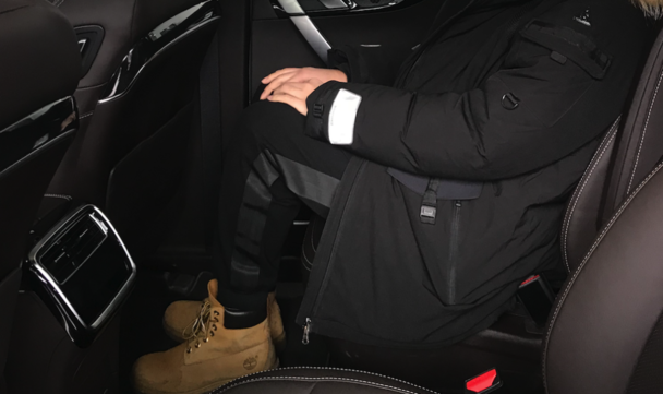 上汽大通 传祺GM6 吉利嘉际空间测评