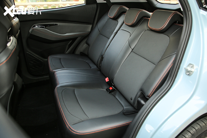 寶駿汽車2020款寶駿RS-3