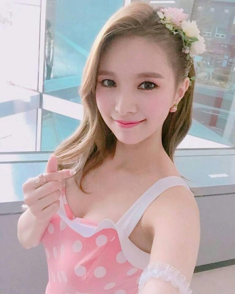 最美的100个女人#fiestar 金珍熙(韩 ,父枋 )