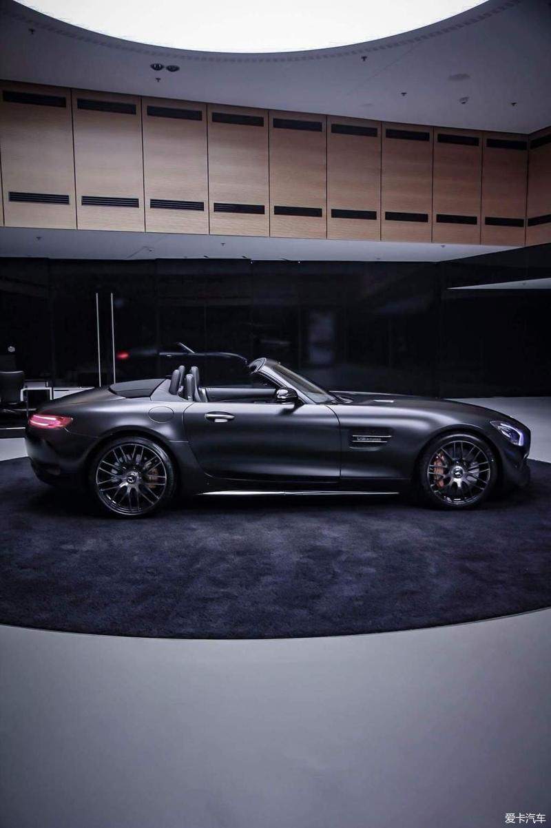 一人一机amg#mercedes amg gt c roadster 手机壁纸了解一下