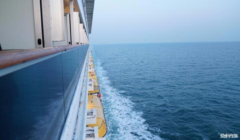 2018年3月20日,下午女儿来电话,请我们坐船去