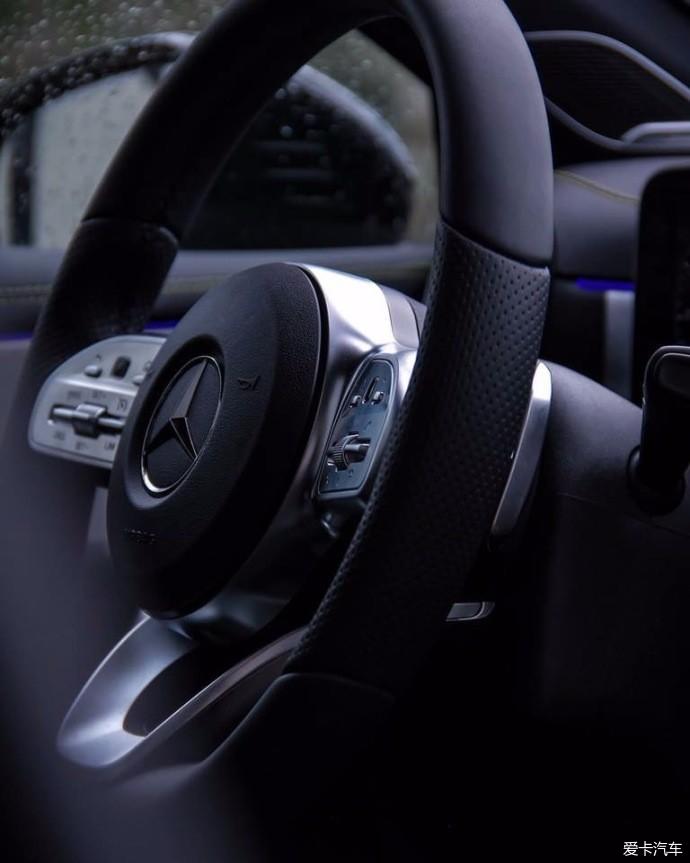 全提供极大的保障,尤其是穿透力更强的雾灯。