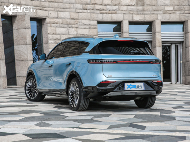 东风绘蓝图 武汉会岚图 爱卡试驾岚图free纯电版