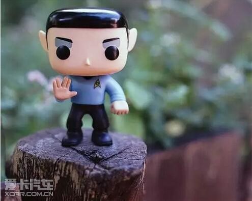 瓦肯举手礼:生生不息,繁荣昌盛