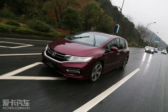 其丰富内涵包含了stylish,space,smart,surprise,sporty,superior