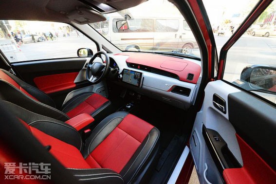 众泰e200内饰篇
