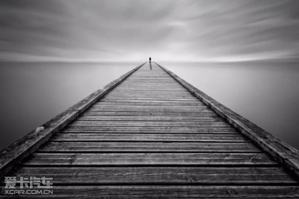 你是迷茫云雾里的一盏灯