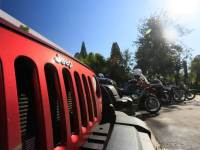 ý��Ħ�����ˡ�JEEP�����˲�����·֮��