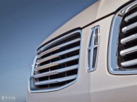 �ֿϼƻ����콢��SUV ��·�����⾺��