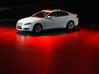 �ݱ�XF 30/70������ ��������ƻ���Ϯ