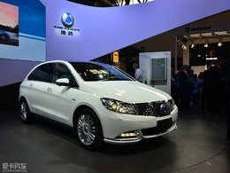 260_195_LI0q7SkyKB4007.jpg