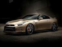 �ղ�GT-R��ɫ������ͼ���� ϸ�ڵ���