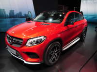 ���ź��� �Ϻ���չ���鱼��GLE Coupe