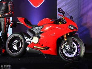  �ſ���1299 Panigale���� 30.9��Ԫ��