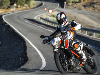 �ͽ�3.9��Ԫ KTM 690 DUKE����8.9��Ԫ
