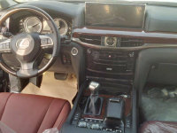 ���׿���˹LX570�������� ���ڴ�����Ϯ