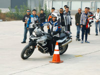 ������ý��Ħ������BMW�ݿػ����ھ���