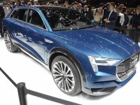 µQ6 e-tron 2018 Model X