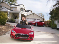 �߸�˧��ͯ�� ��˹���ƶ�ͯ��Model S