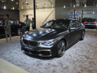 ������� ��չ����M760Li xDrive����