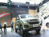 ��̥���� ������������ȫ��7��SUV�׷�