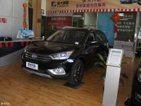  价格战贴身肉搏 中国品牌SUV竞争激烈