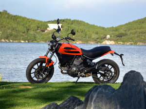  ���ֵ����� �Զſ���Scrambler SIXTY2