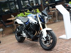  F 800 R���� �����й���������Ħ�г�