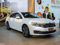 ���ֵ�ʢ�� ѩ����C6�ϻ���֮��������