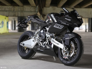  VYRUS�Ƴ����۰� 986 M2 ��װ�����豸