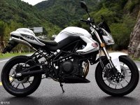 ����Ħ�з���400cc�����ܳ� �ۼ�2.38��