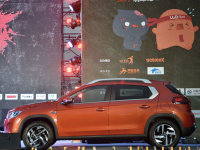�������� ����ѩ����C3-XRǿ����Ϯ��
