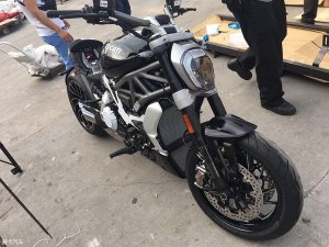  2016���ݳ�չ̽�� �ſ���X Diavelʵ��