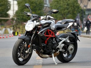  ��е֮�� MV ����˹�� Brutale 800ʵ��