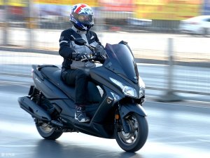  �ľ��Լ۱� ����Xciting 250i�Լ�����