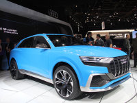 2017�����߳�չ���µ�Q8 Sport���